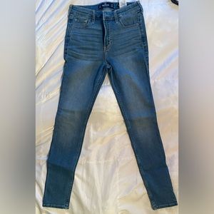 High Rise Super Skinny 26x30